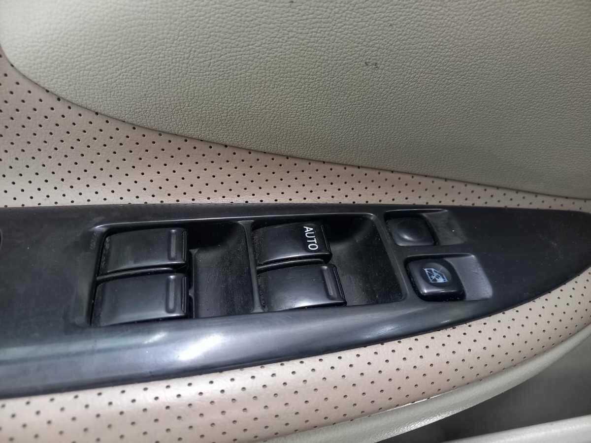 Nissan Primera, 2004 Фото №12