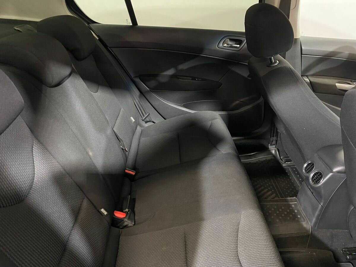 Peugeot 408, 2012 Фото №11