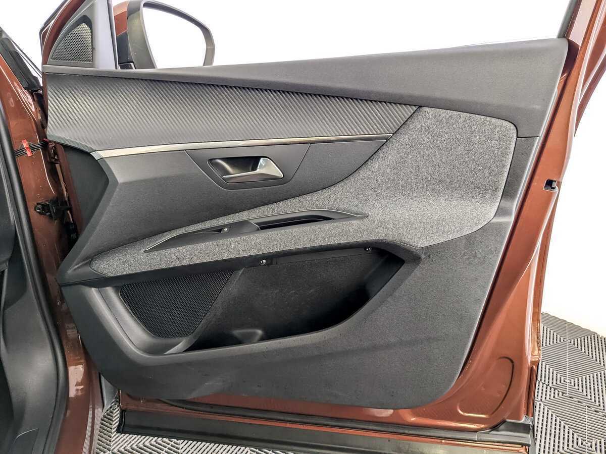 Peugeot 3008, 2017 Фото №20