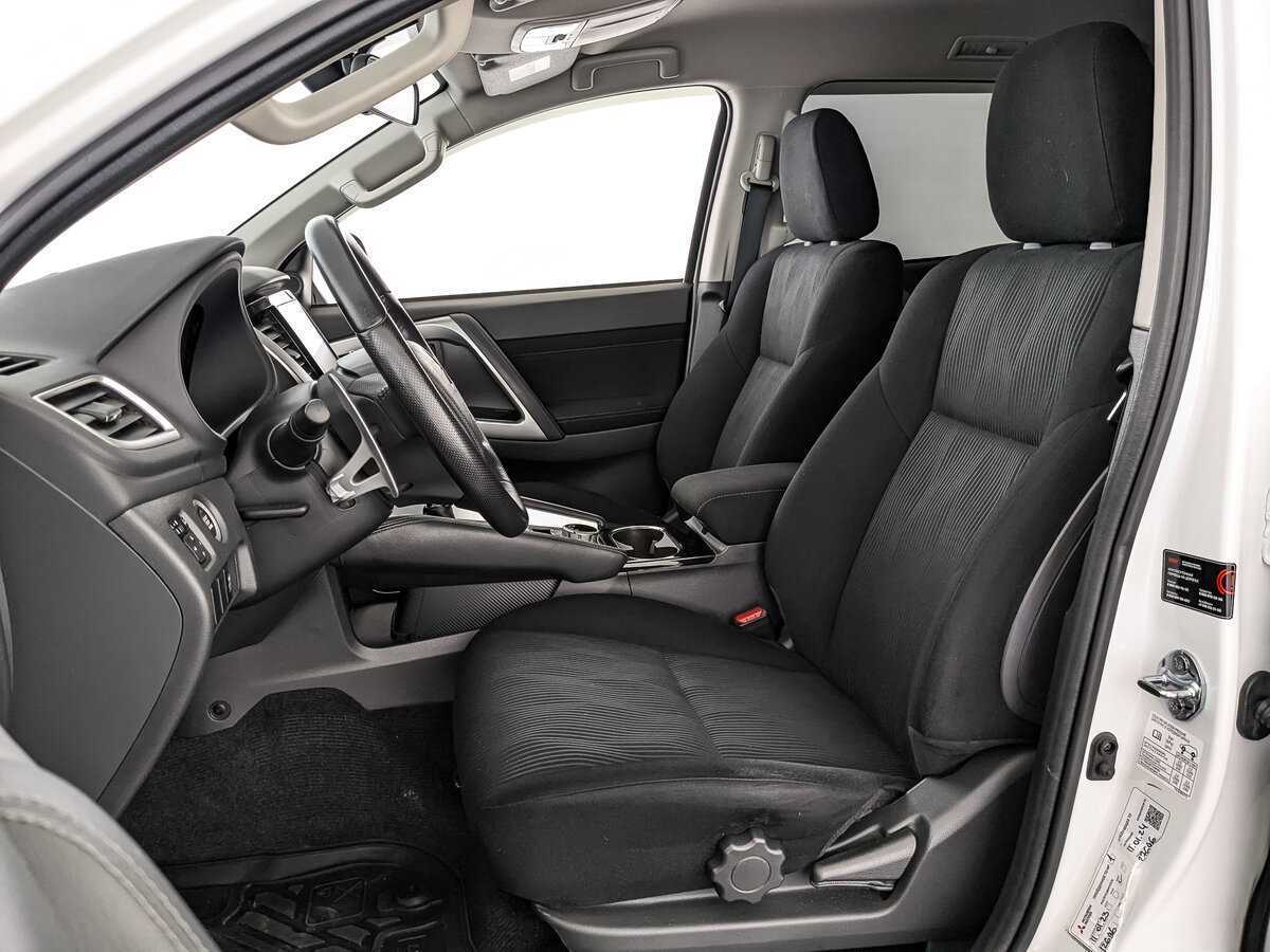 Mitsubishi Pajero Sport, 2021 Фото №16