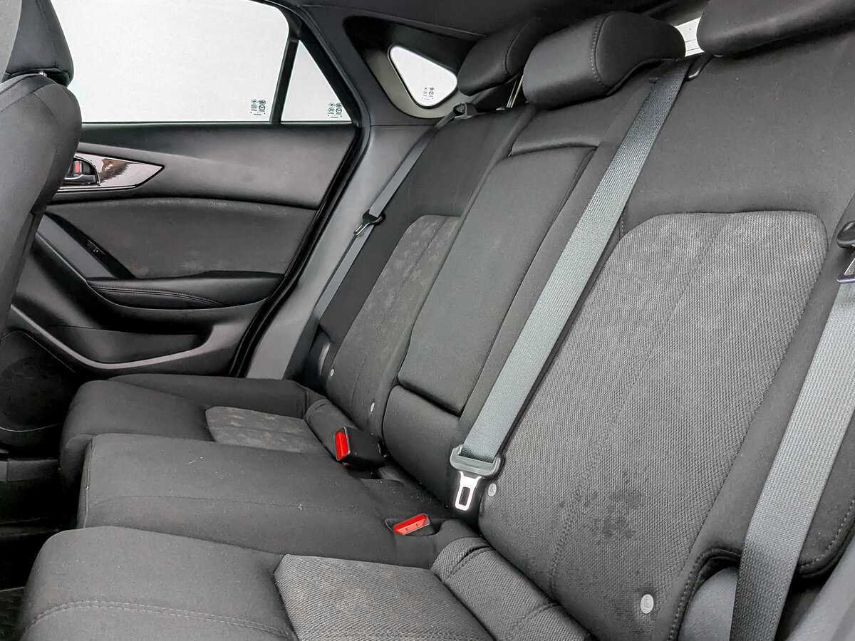 Mazda CX-4, 2023 Фото №10