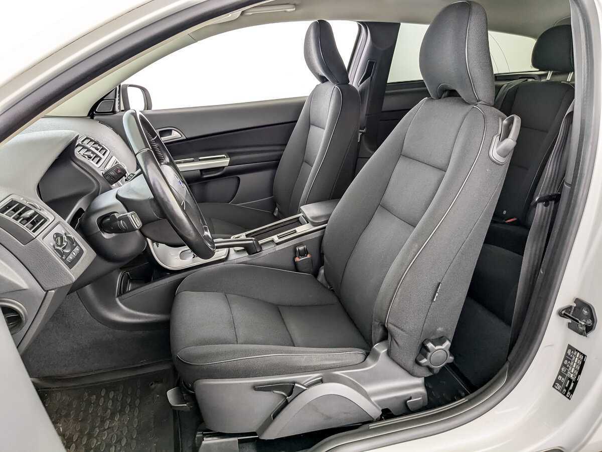 Volvo C30, 2011 Фото №16
