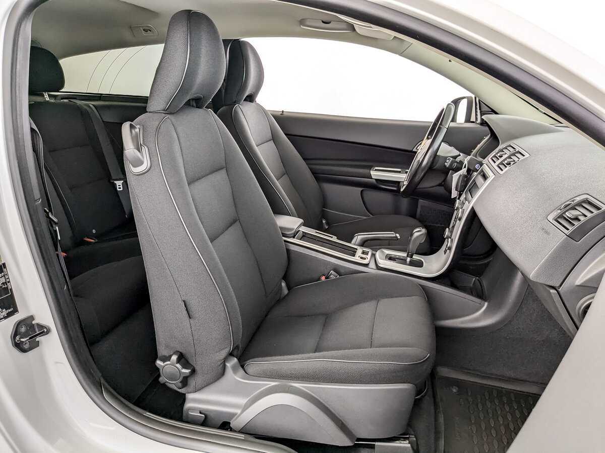 Volvo C30, 2011 Фото №19