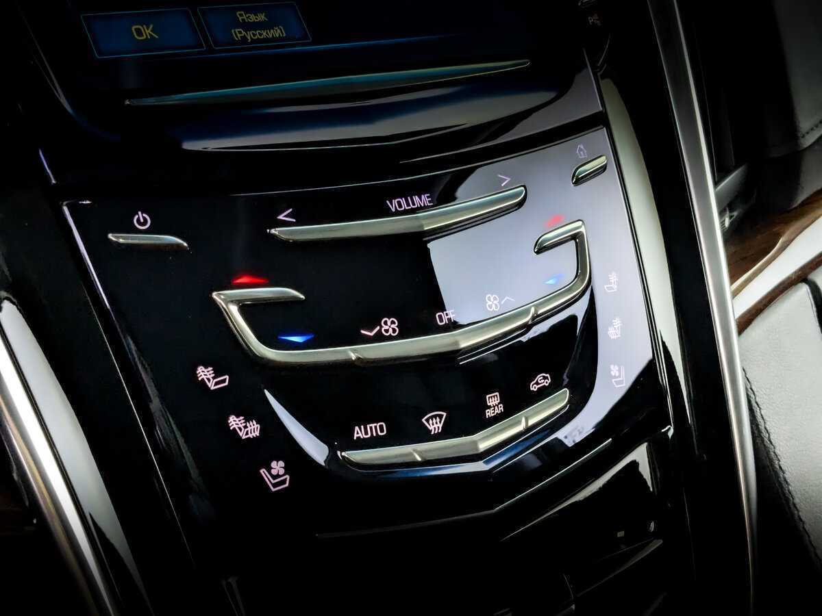 Cadillac Escalade, 2018 Фото №23