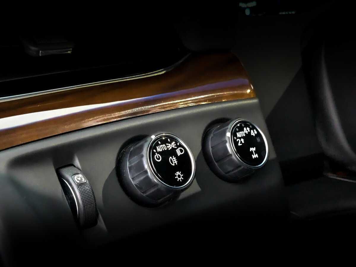 Cadillac Escalade, 2018 Фото №25