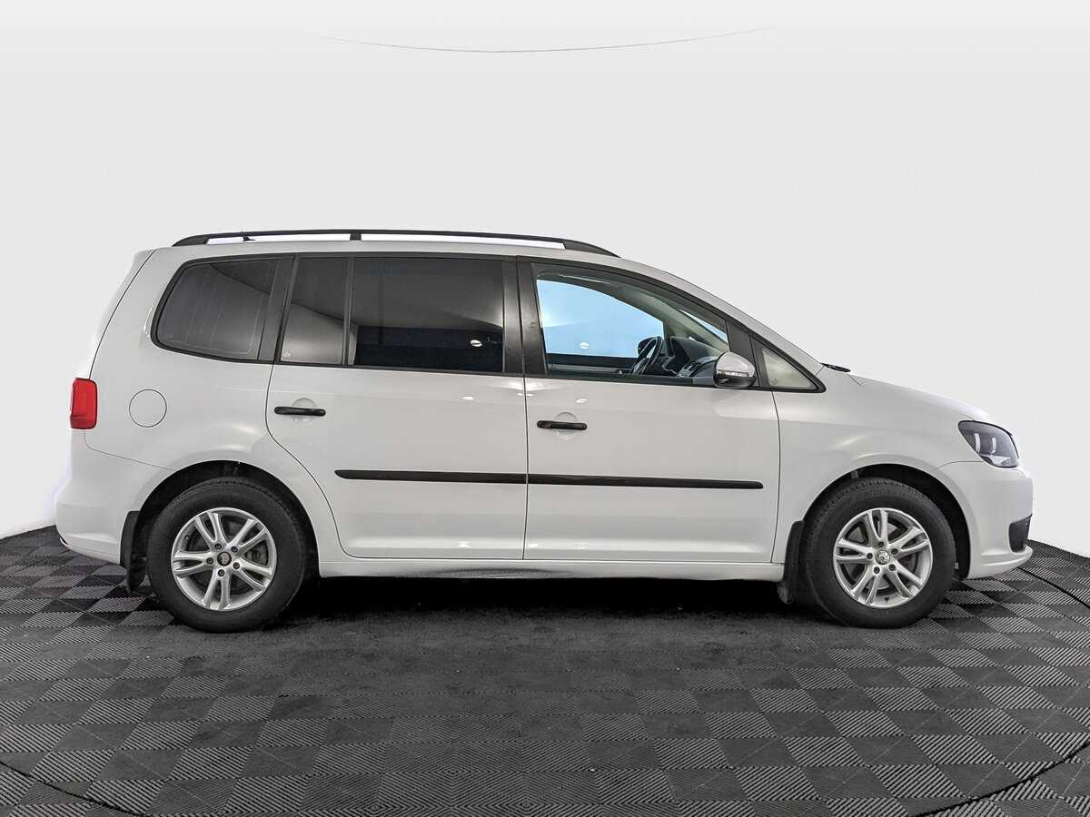 Volkswagen Touran, 2012 - 107 990 км. | Фото №4