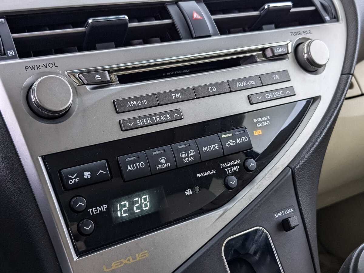 Lexus RX 350, 2011 Фото №16