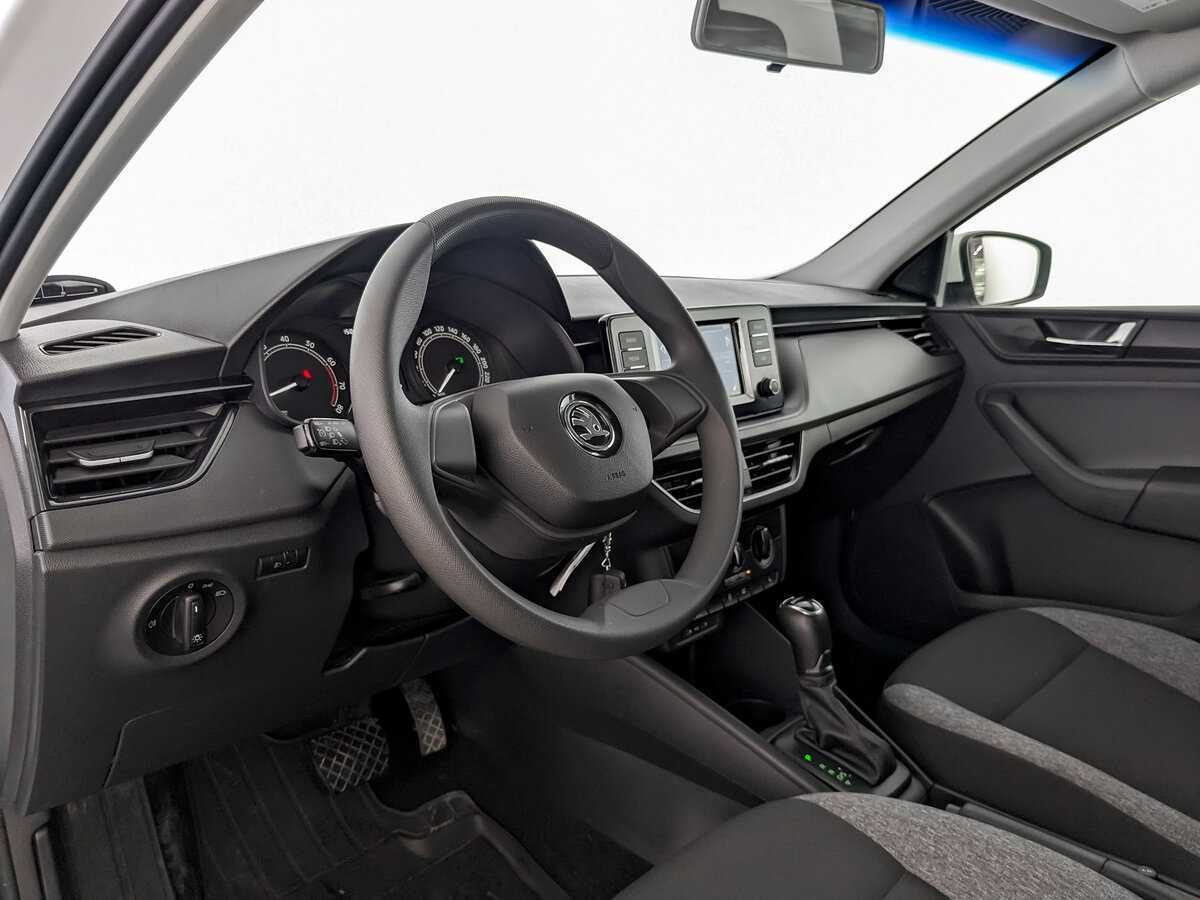 Skoda Rapid, 2021 Фото №14