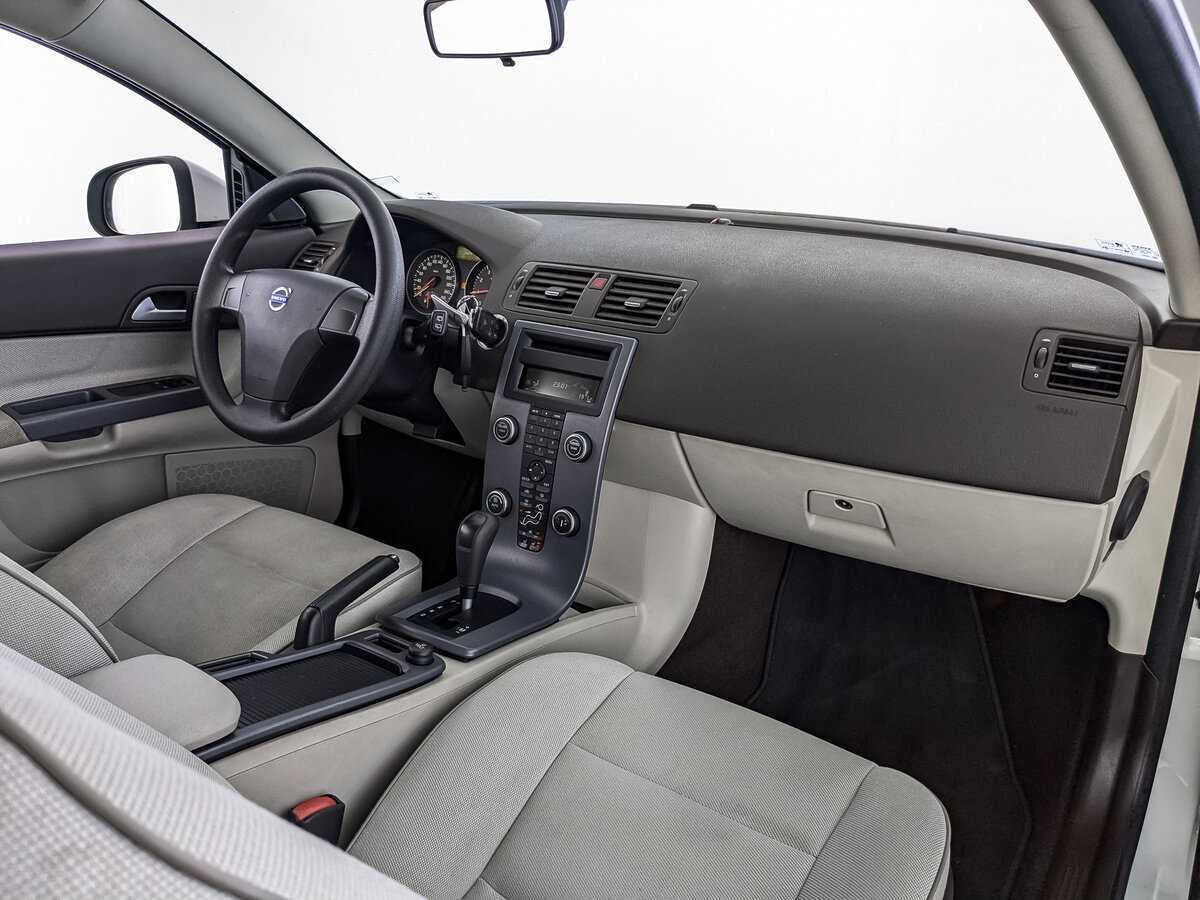 Volvo C30, 2012 Фото №9