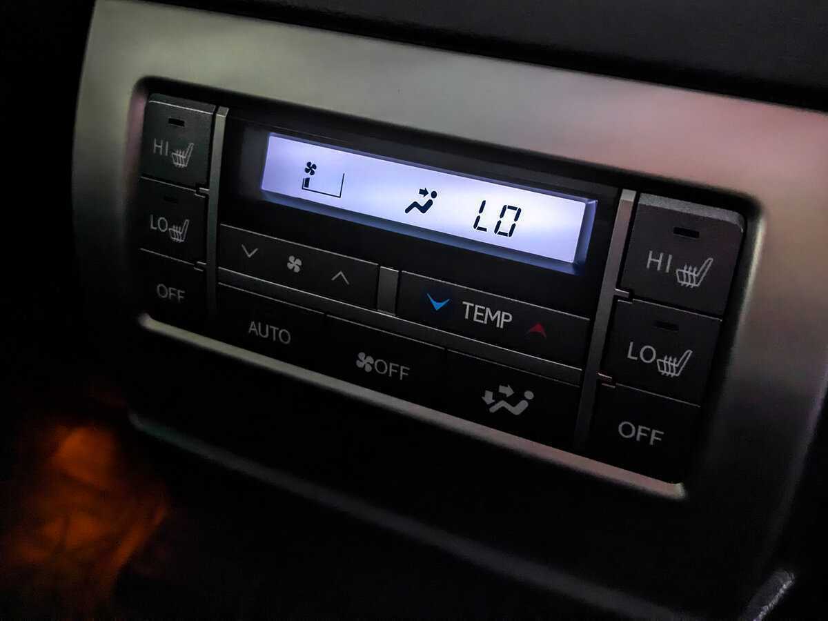 Lexus GX 460, 2018 Фото №22