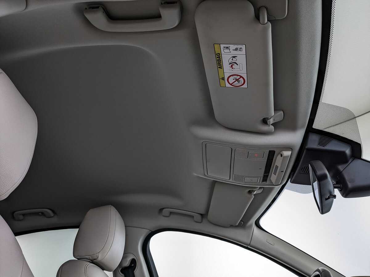 Jaguar XE, 2017 Фото №19