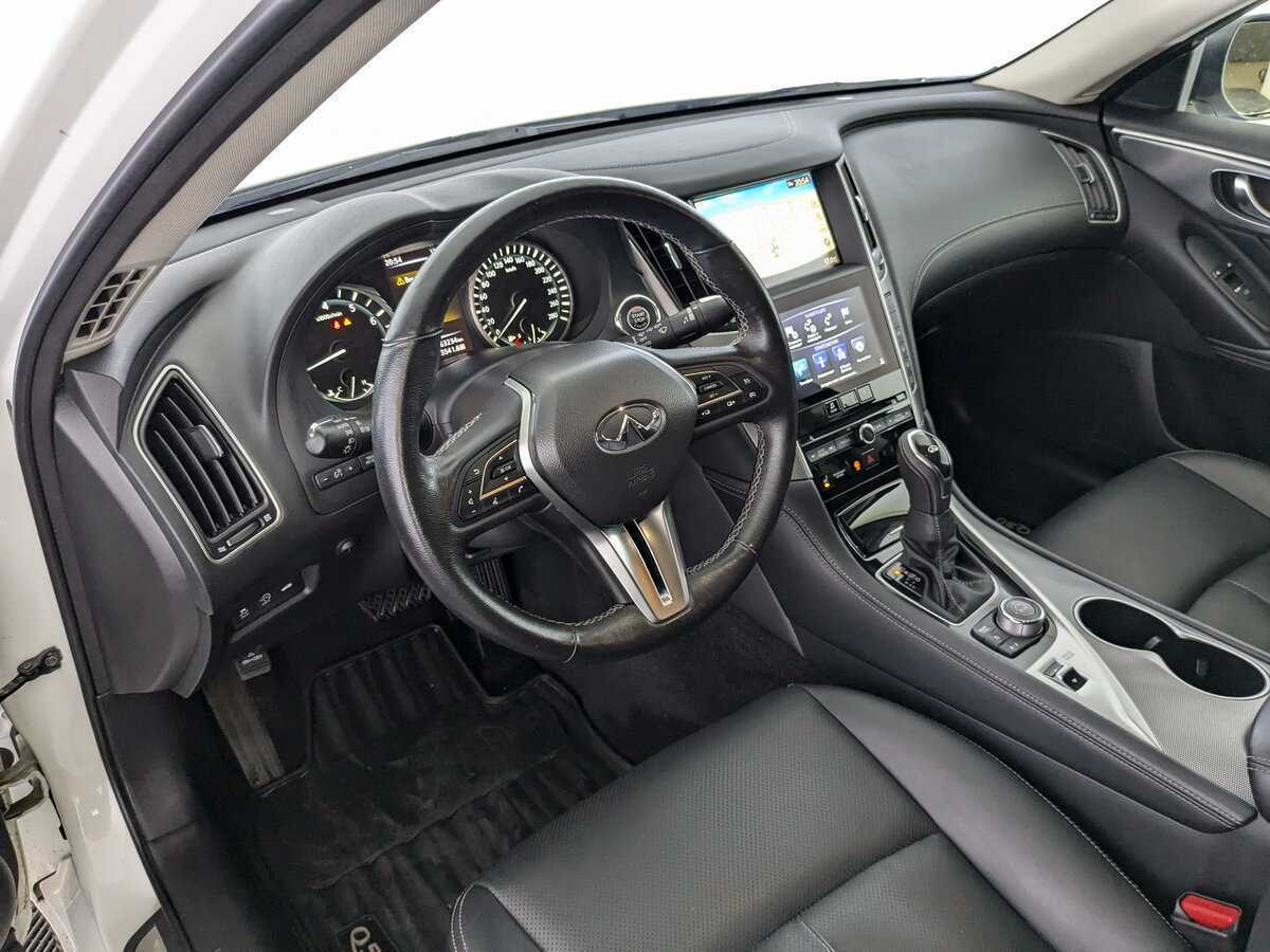 Infiniti Q50, 2018 Фото №14