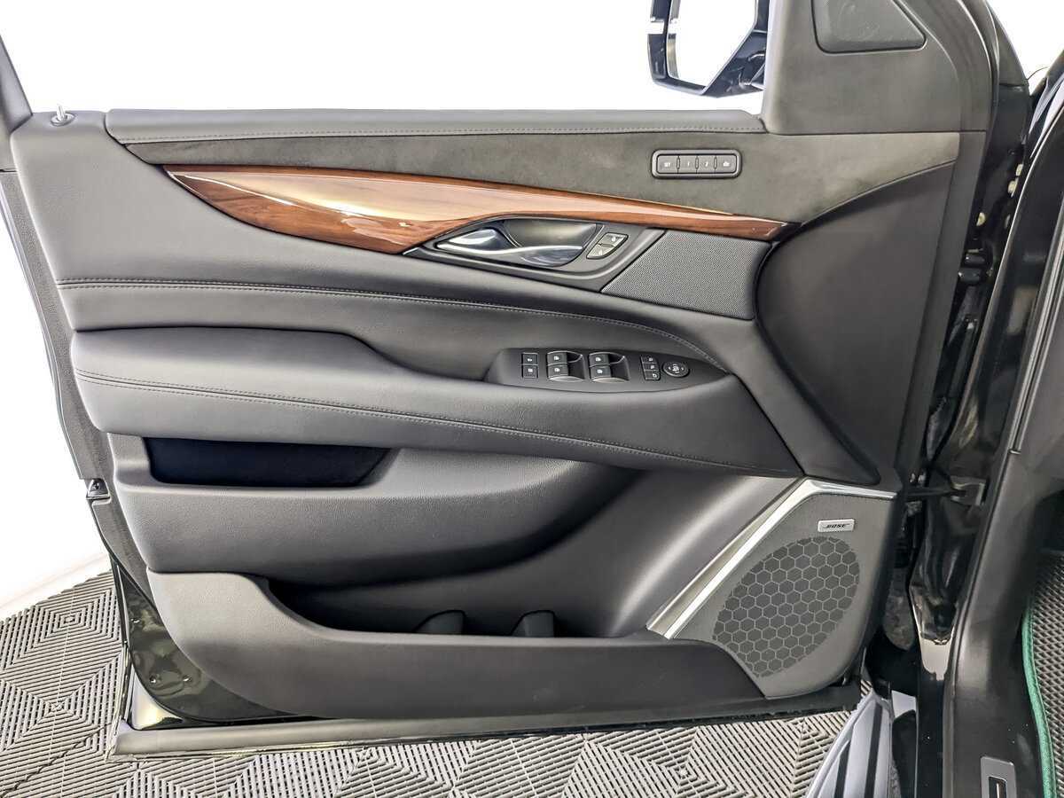 Cadillac Escalade, 2019 Фото №15