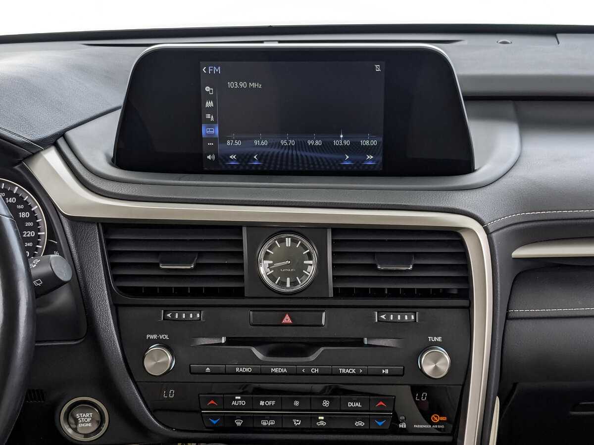 Lexus RX 300, 2020 Фото №13