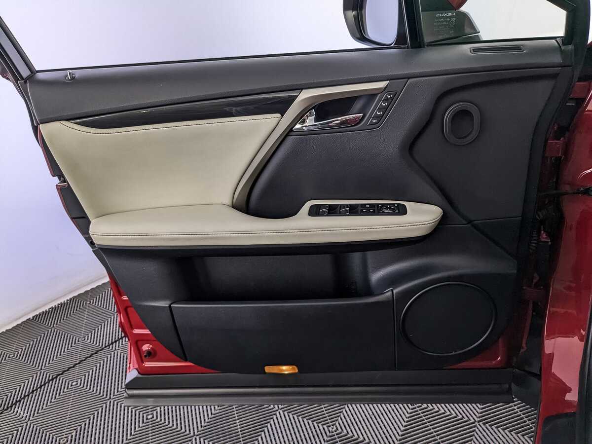 Lexus RX 300, 2020 Фото №15