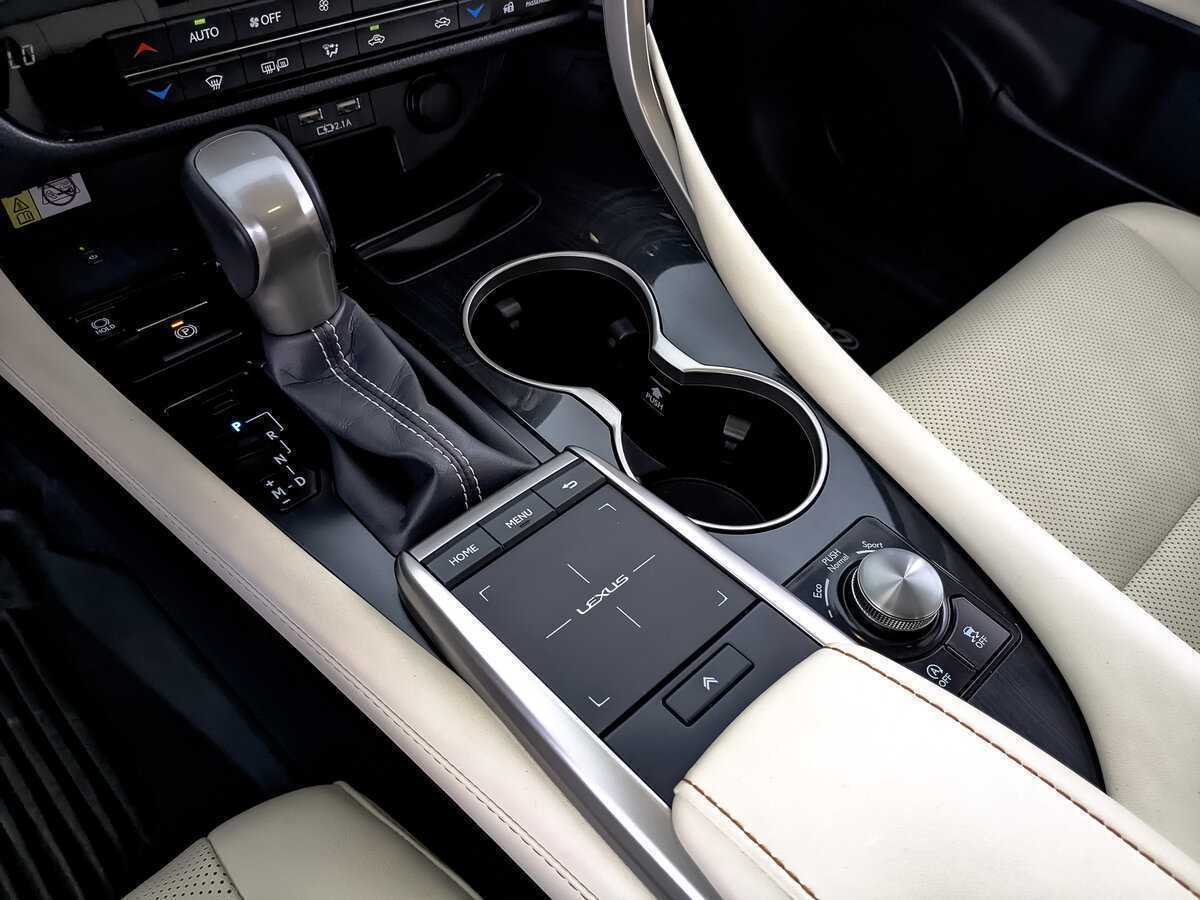 Lexus RX 300, 2020 Фото №24
