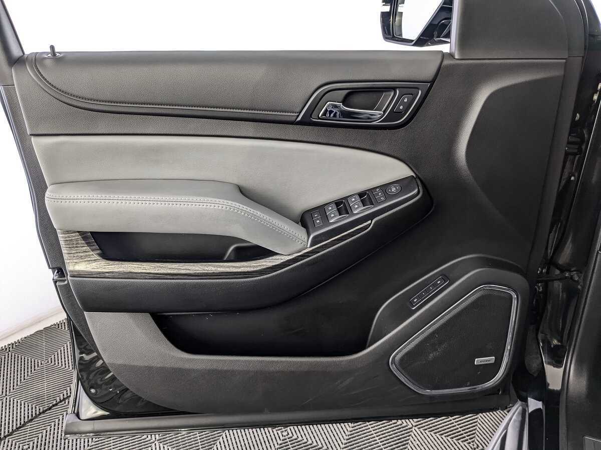Chevrolet Tahoe, 2019 Фото №15