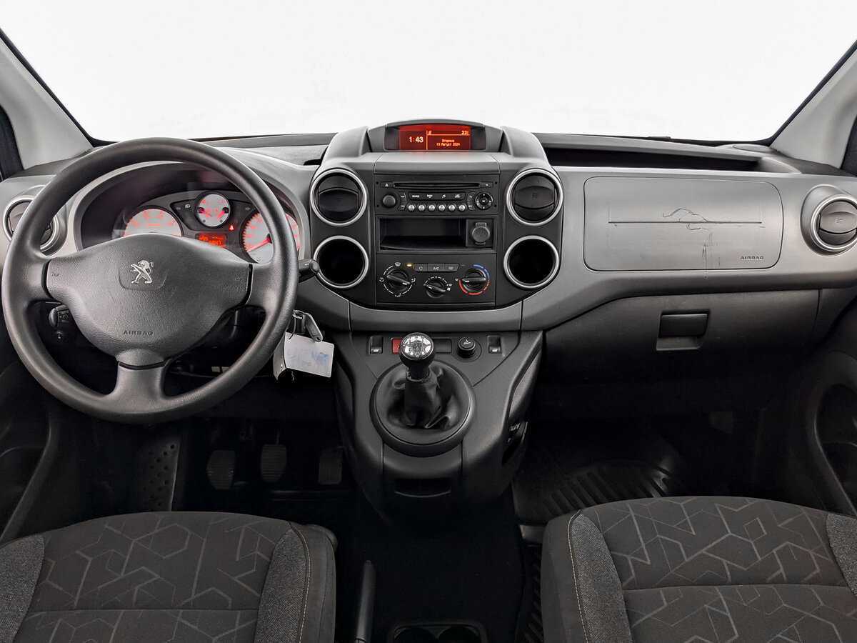 Peugeot Partner, 2018 Фото №12