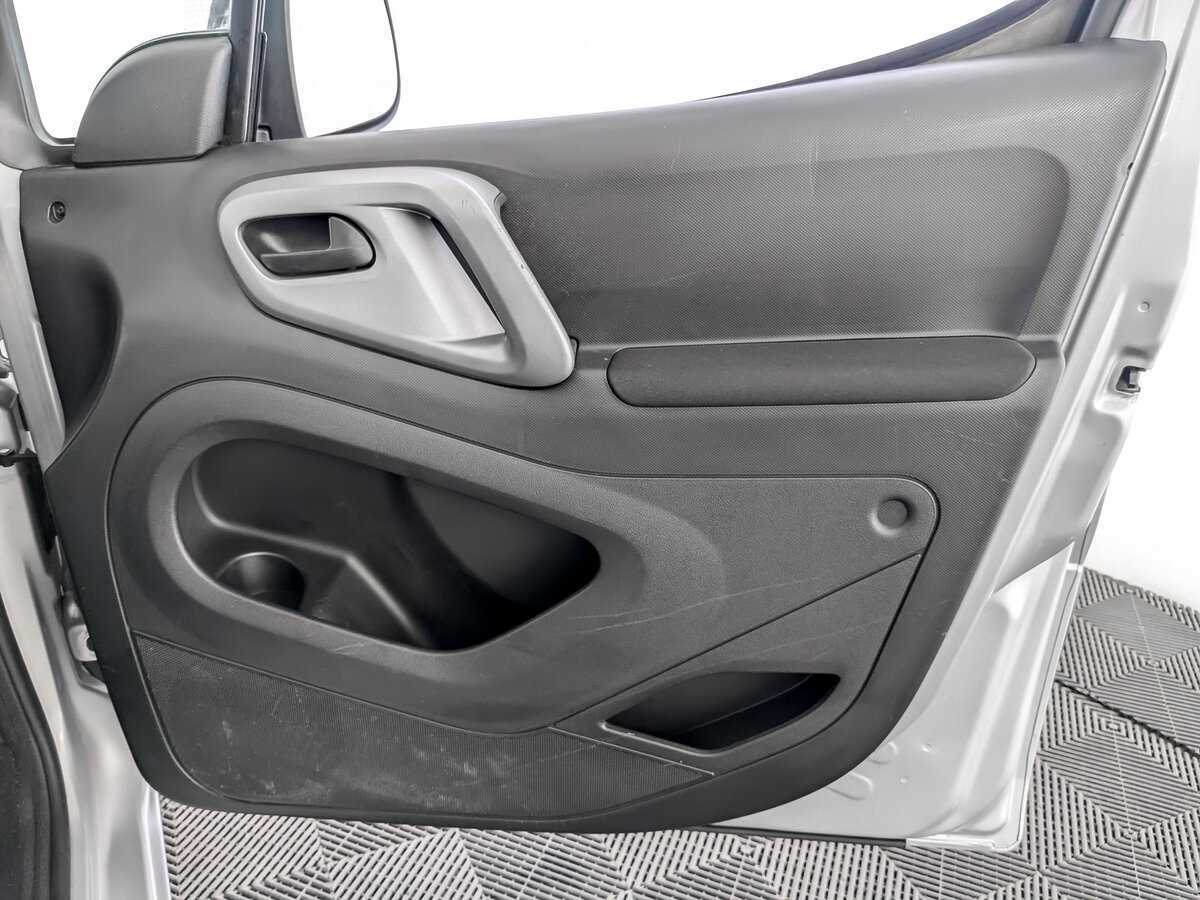 Peugeot Partner, 2018 Фото №20