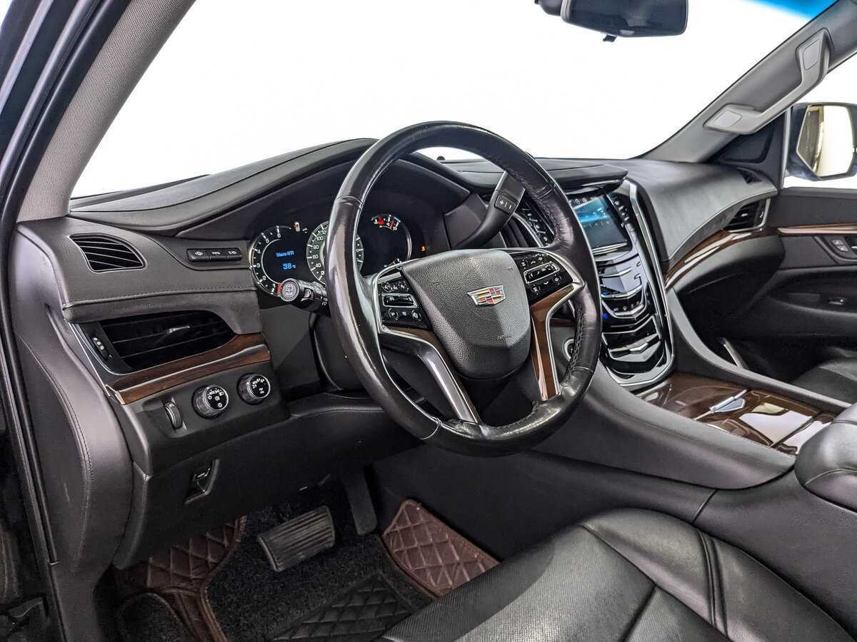 Cadillac Escalade, 2018 Фото №11