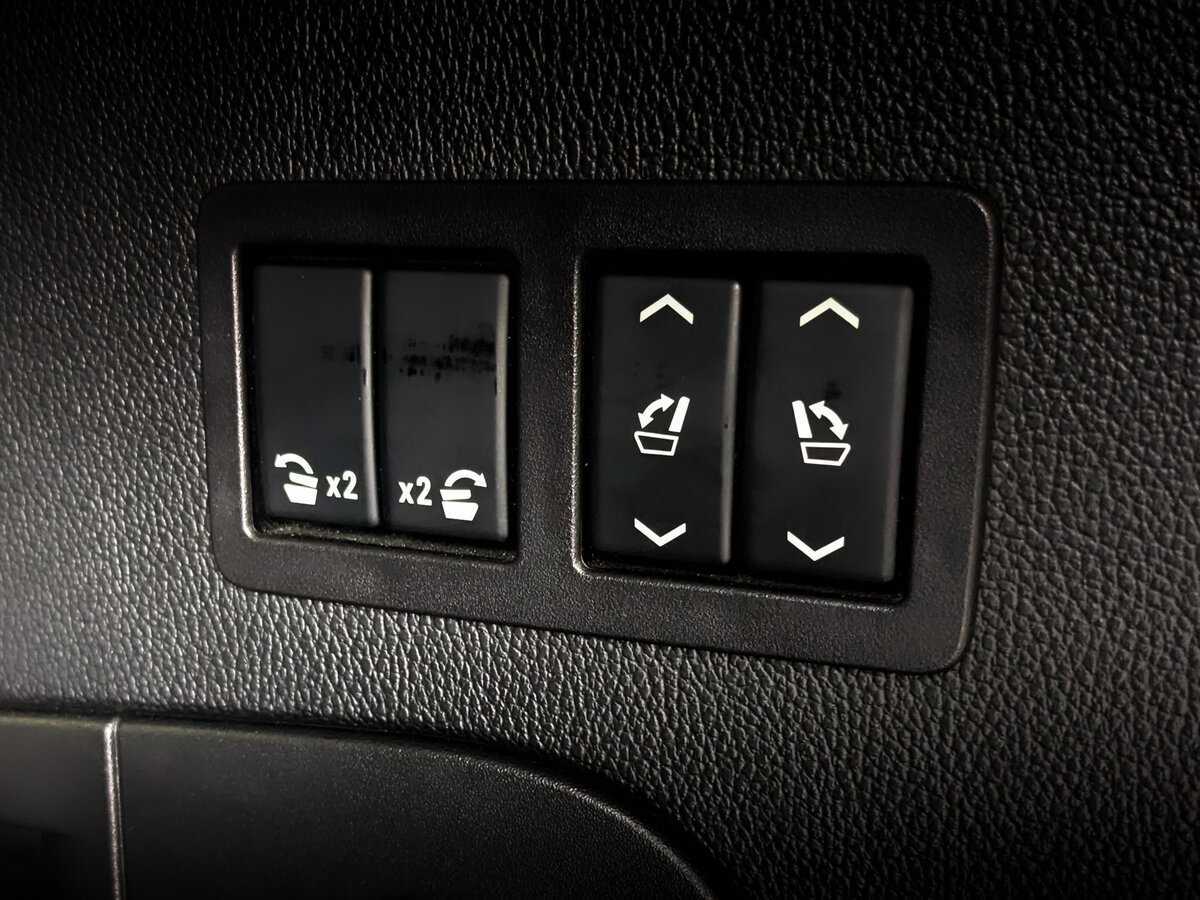 Chevrolet Tahoe, 2019 Фото №23