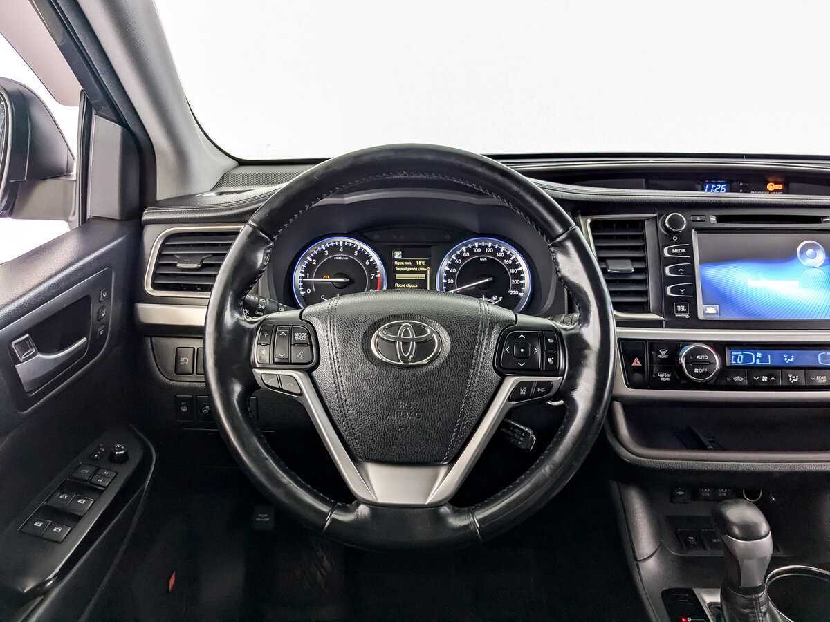 Toyota Highlander, 2018 Фото №18