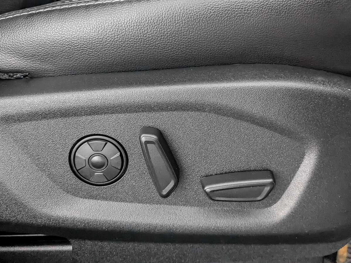 Ford Explorer, 2019 Фото №21