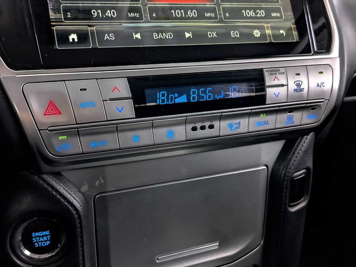 Toyota Land Cruiser Prado, 2020 Фото №24