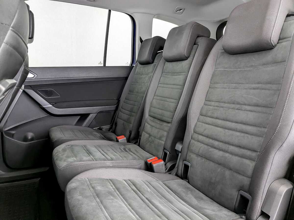 Volkswagen Touran, 2018 Фото №9