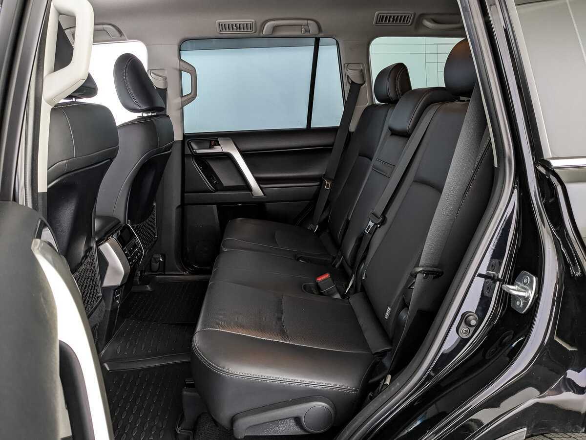 Toyota Land Cruiser Prado, 2020 Фото №14