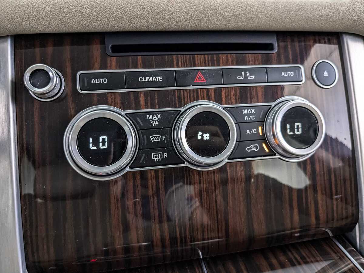 Land Rover Range Rover, 2015 Фото №23