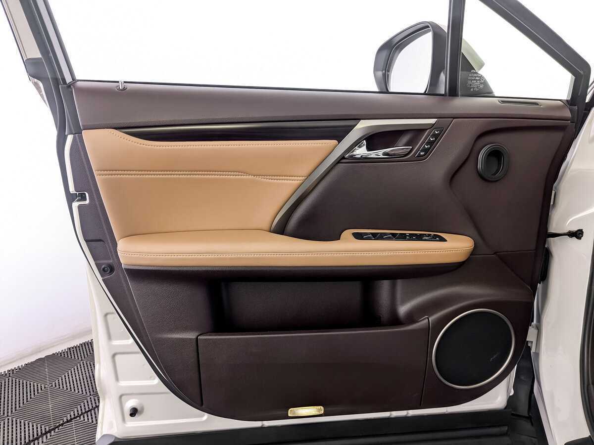 Lexus RX 300, 2018 Фото №15