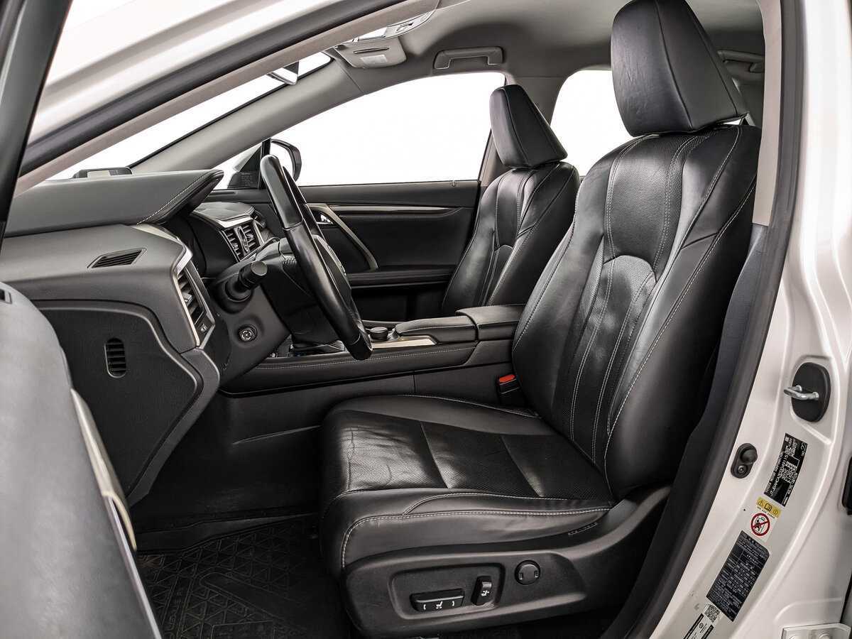 Lexus RX 300, 2018 Фото №16
