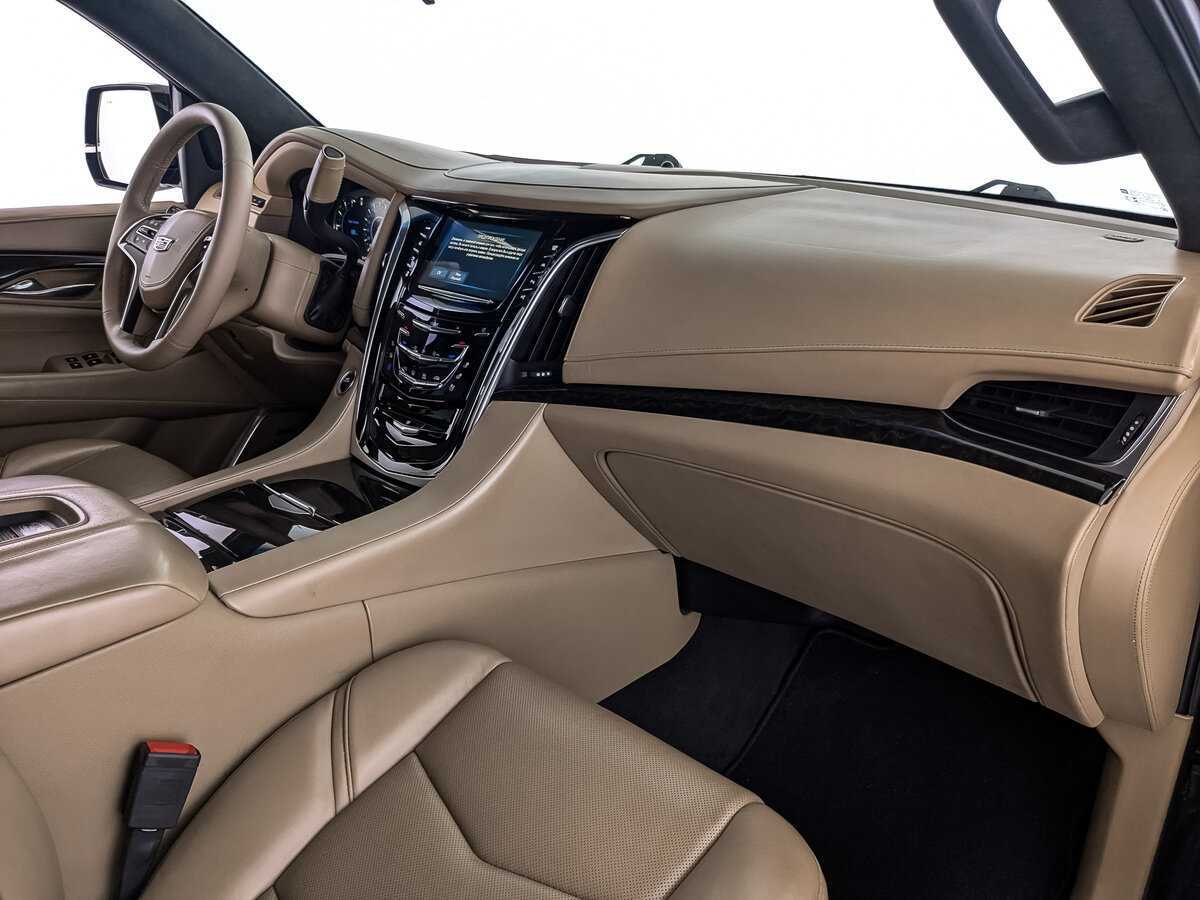 Cadillac Escalade, 2018 Фото №9