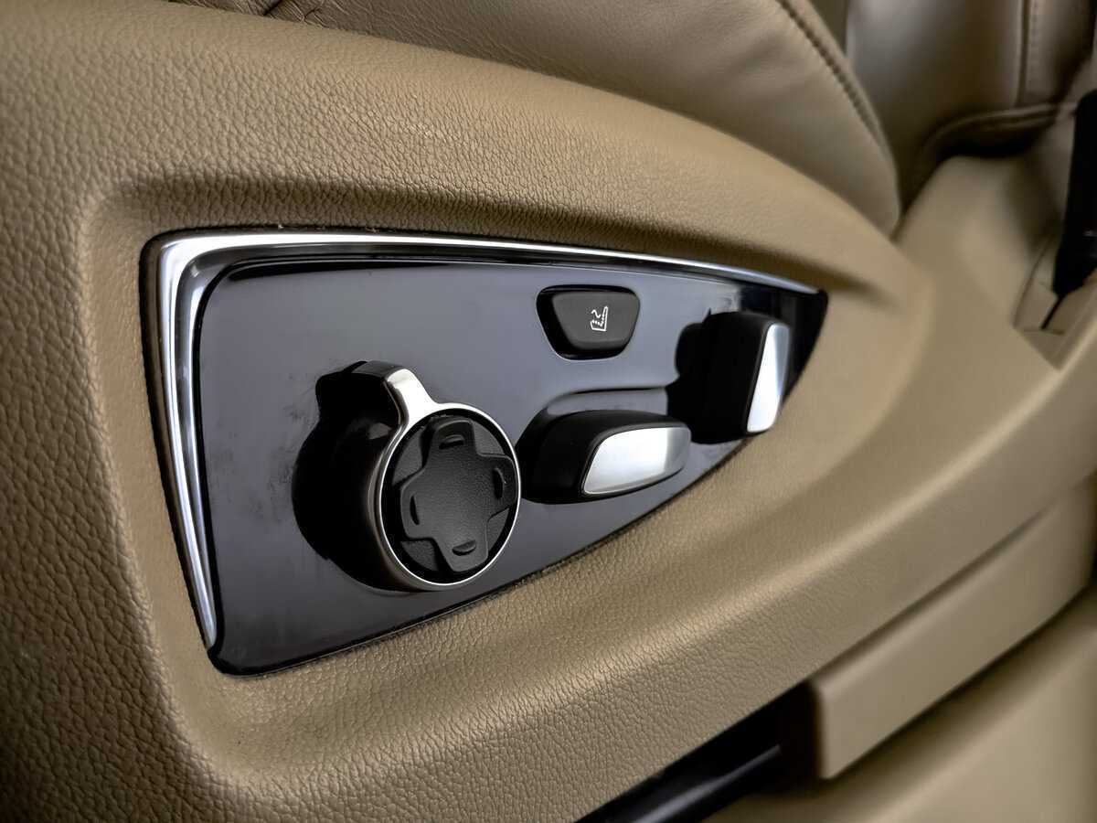 Cadillac Escalade, 2018 Фото №22