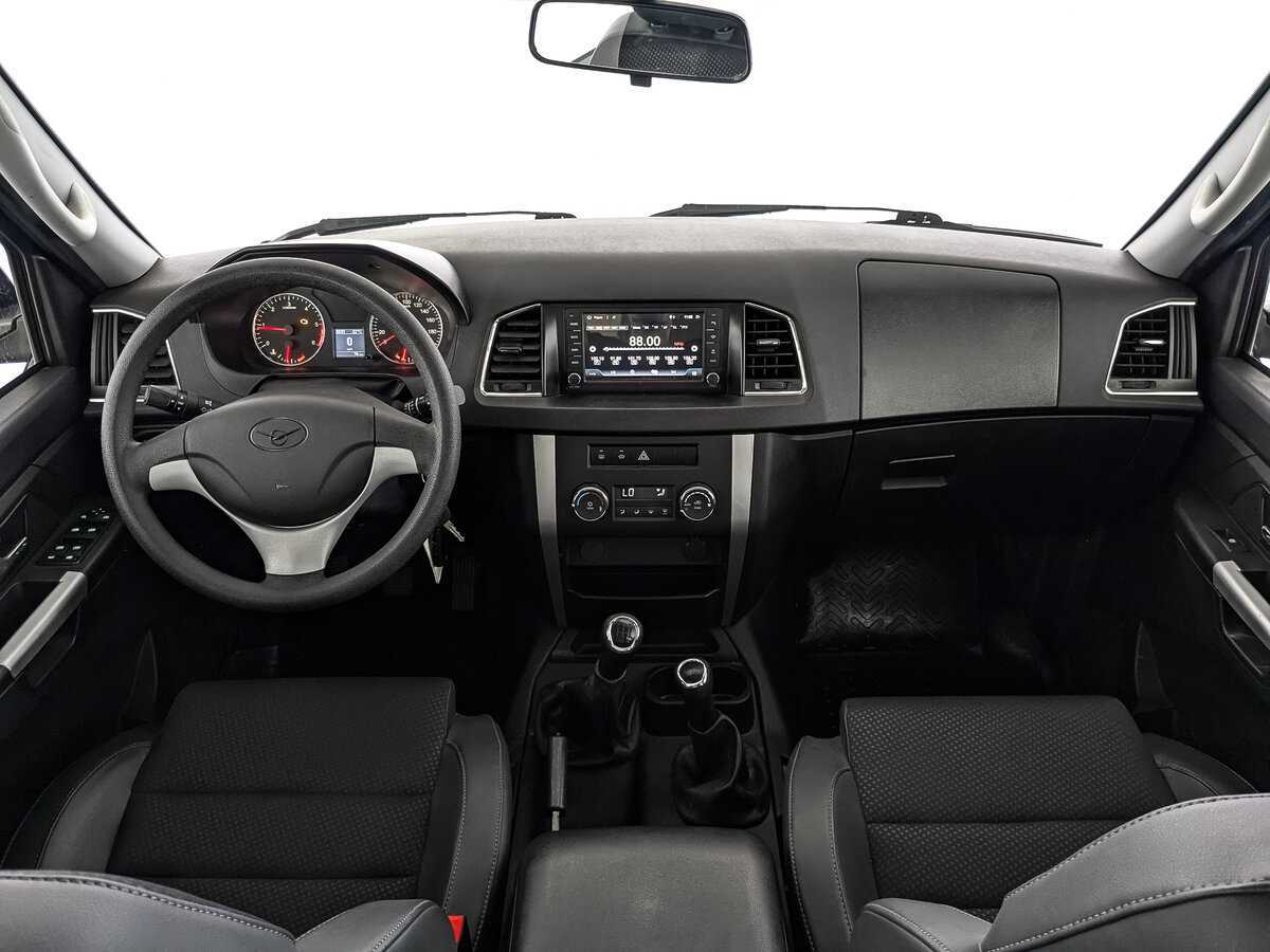 УАЗ Patriot, 2023 Фото №10