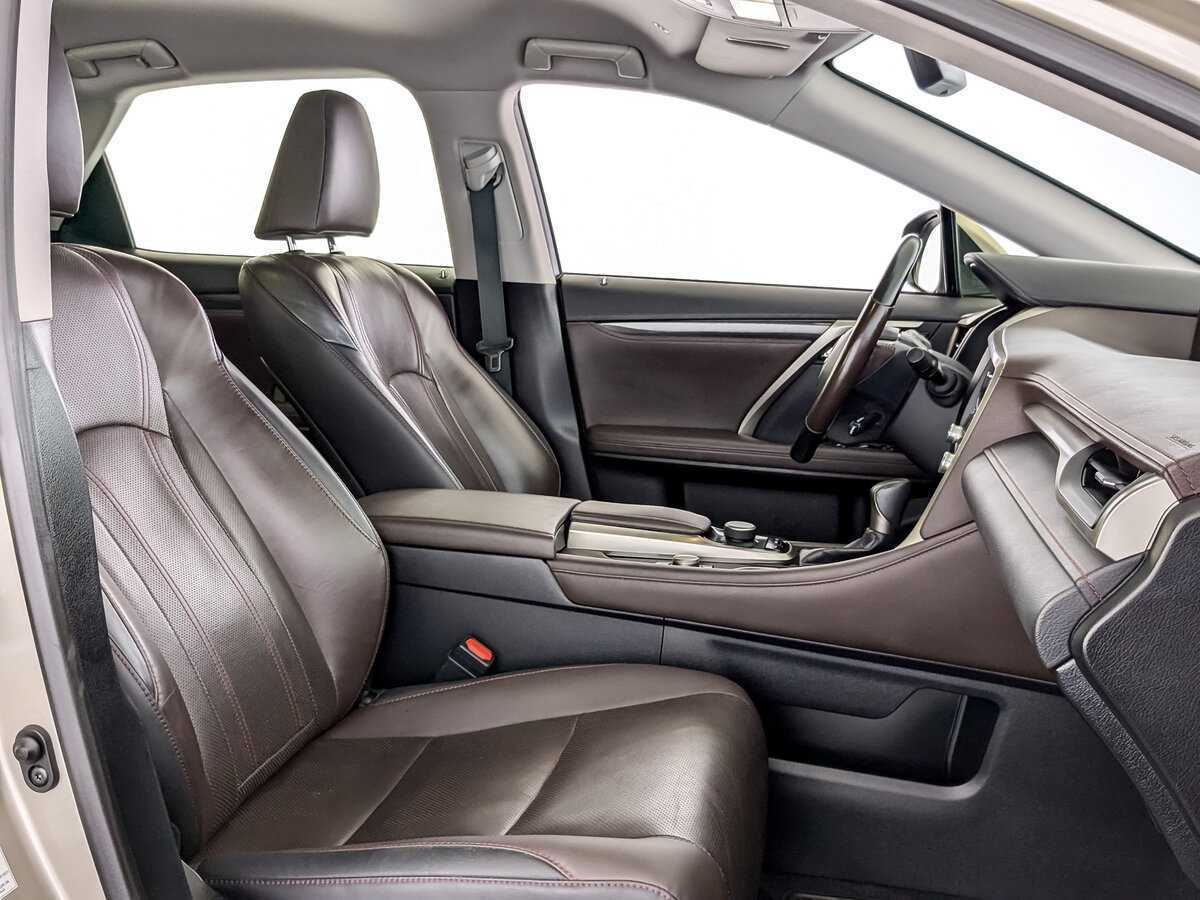 Lexus RX 200t, 2017 Фото №20