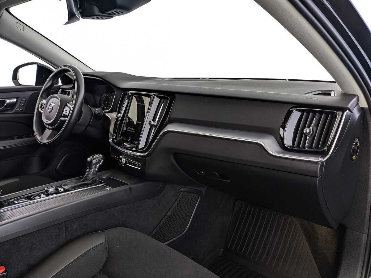 Volvo V60 Cross Country, 2020 Фото №9