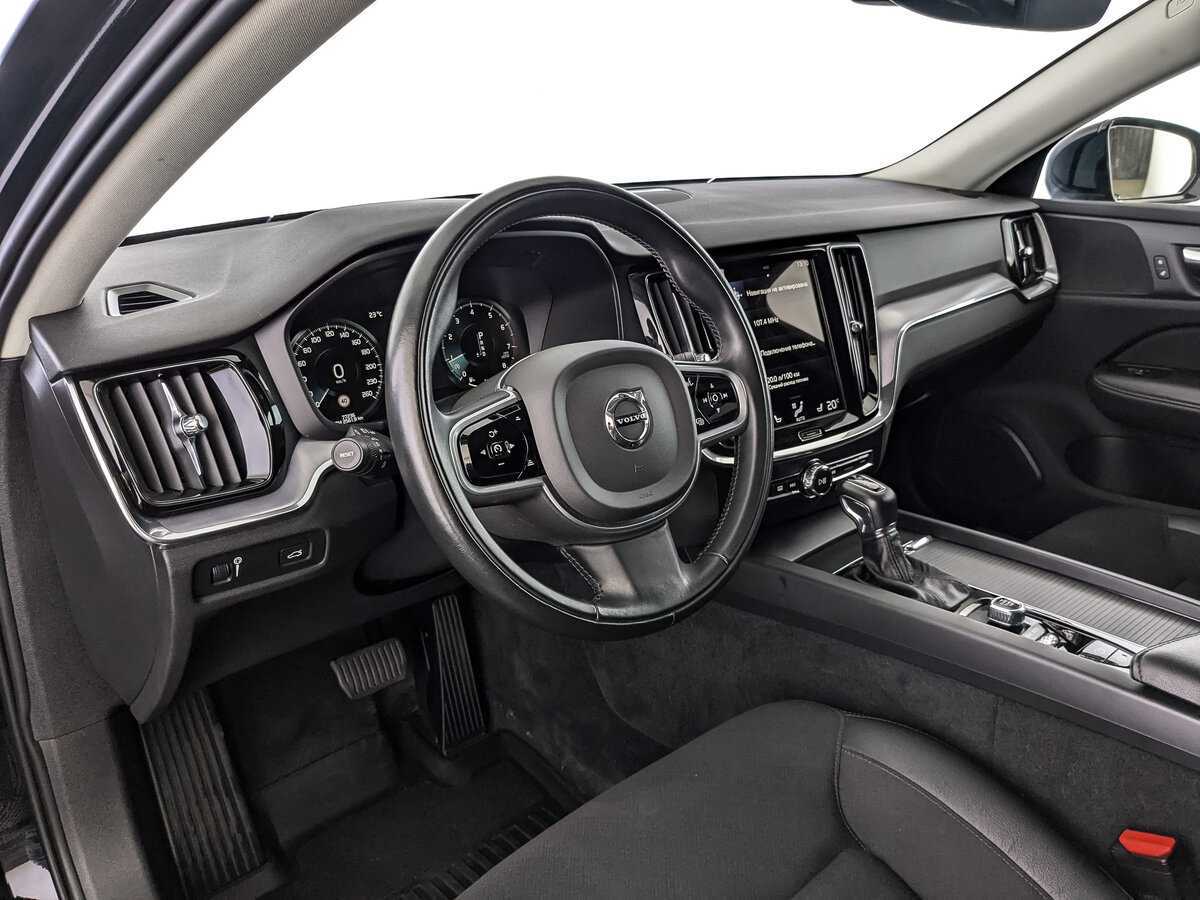 Volvo V60 Cross Country, 2020 Фото №11