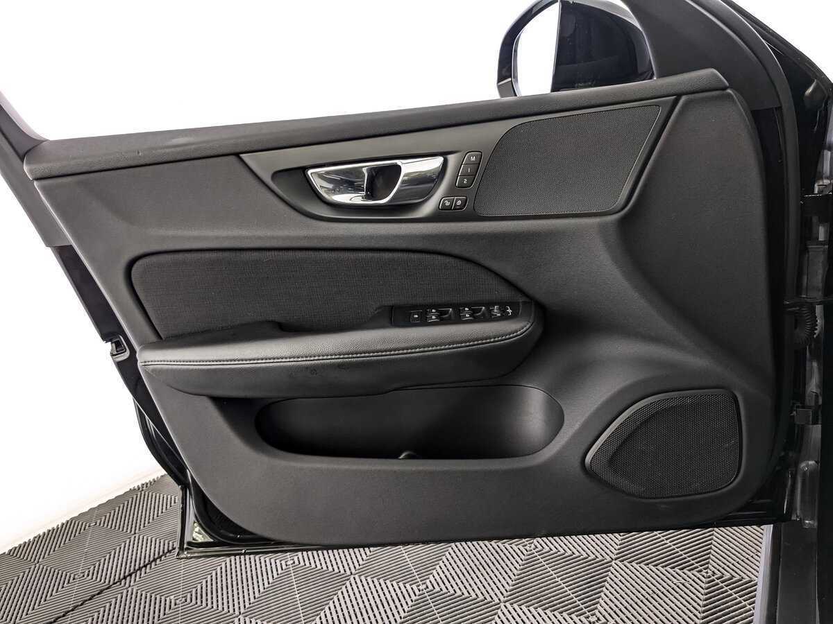 Volvo V60 Cross Country, 2020 Фото №15