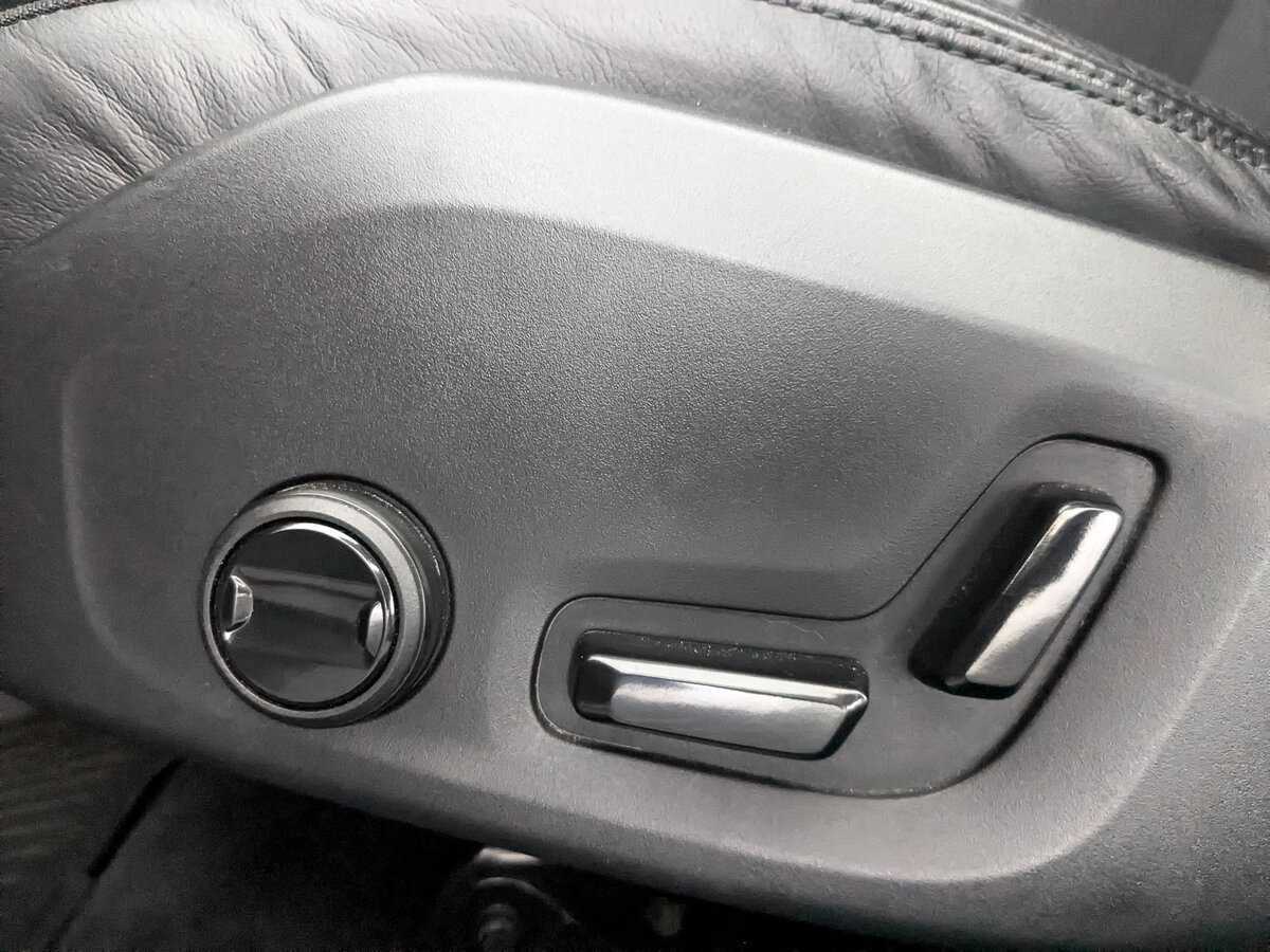 Volvo V60 Cross Country, 2020 Фото №21