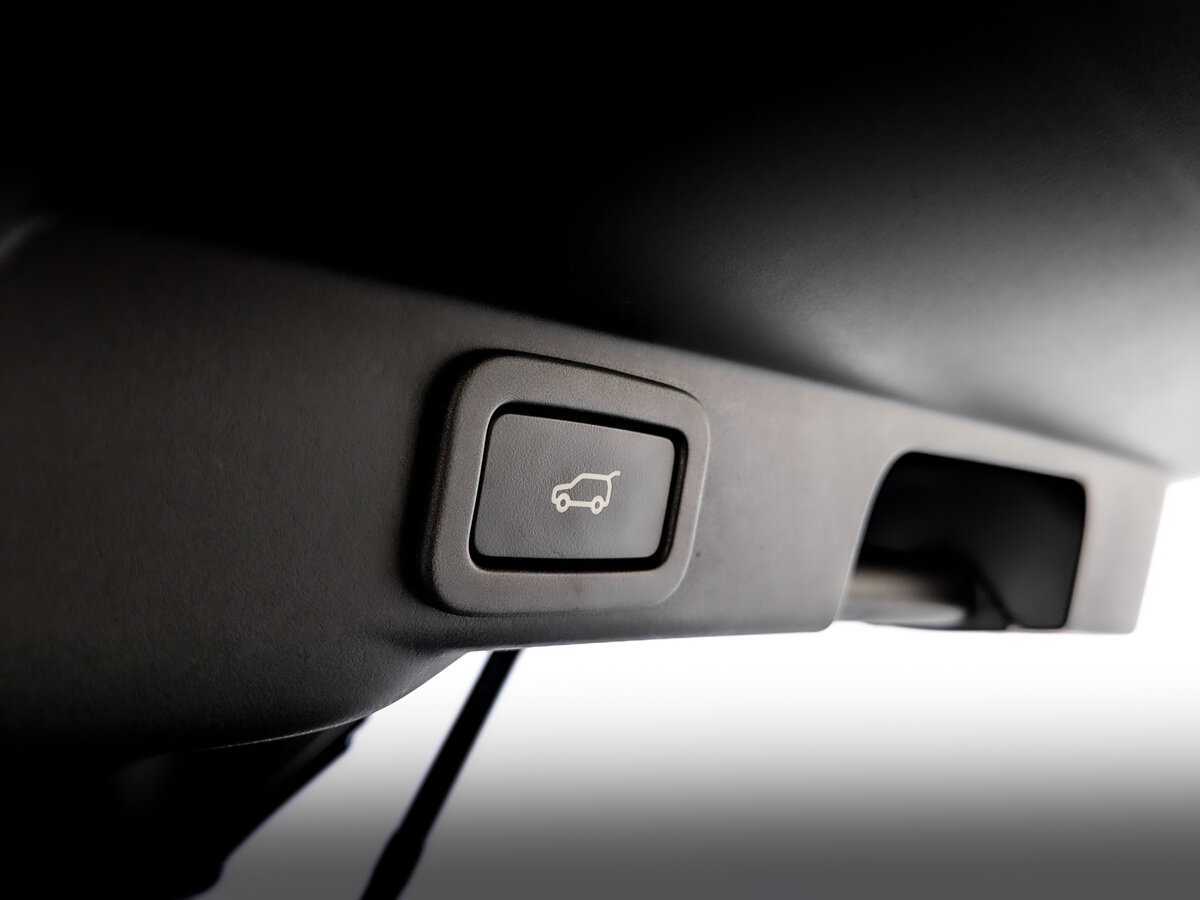 Land Rover Range Rover Sport, 2018 Фото №22