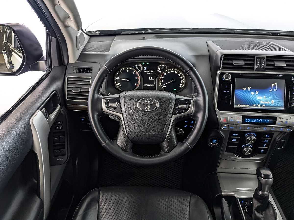 Toyota Land Cruiser Prado, 2018 Фото №17