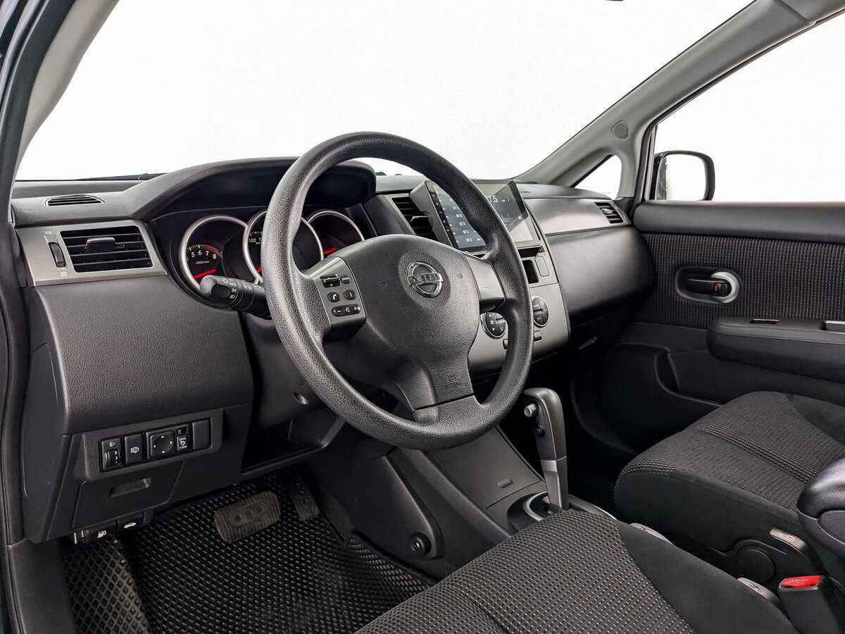 Nissan Tiida, 2013 Фото №14