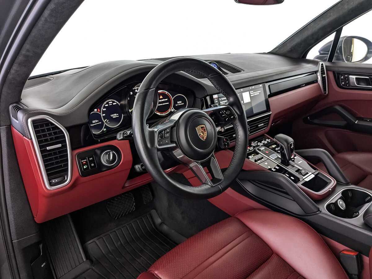 Porsche Cayenne E-Hybrid, 2019 Фото №11