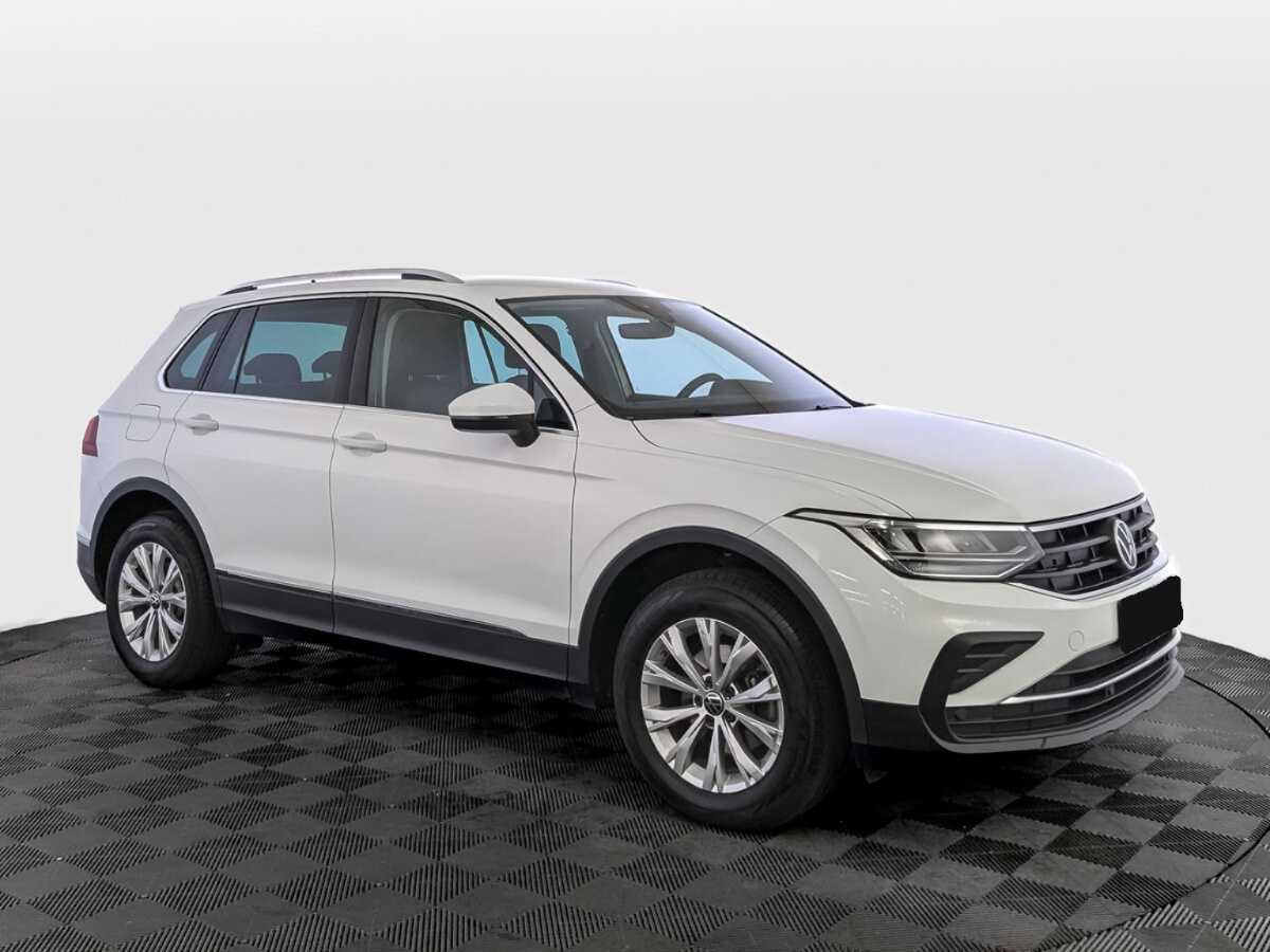 Volkswagen Tiguan, 2021 - 48 833 км. | Фото №3