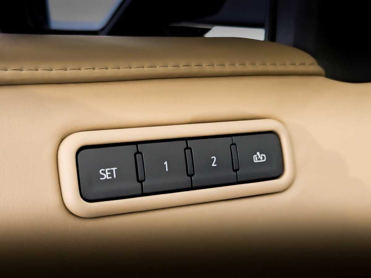 Cadillac Escalade ESV, 2020 Фото №17