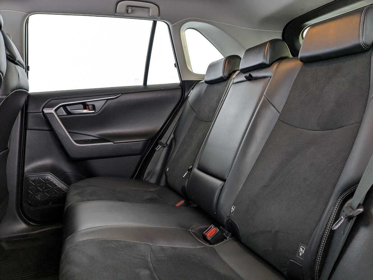 Toyota RAV4, 2021 Фото №14