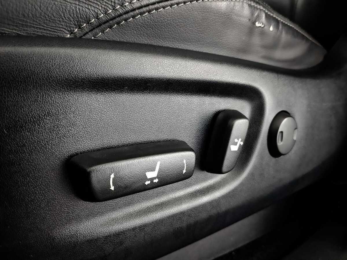 Toyota Land Cruiser Prado, 2015 Фото №23