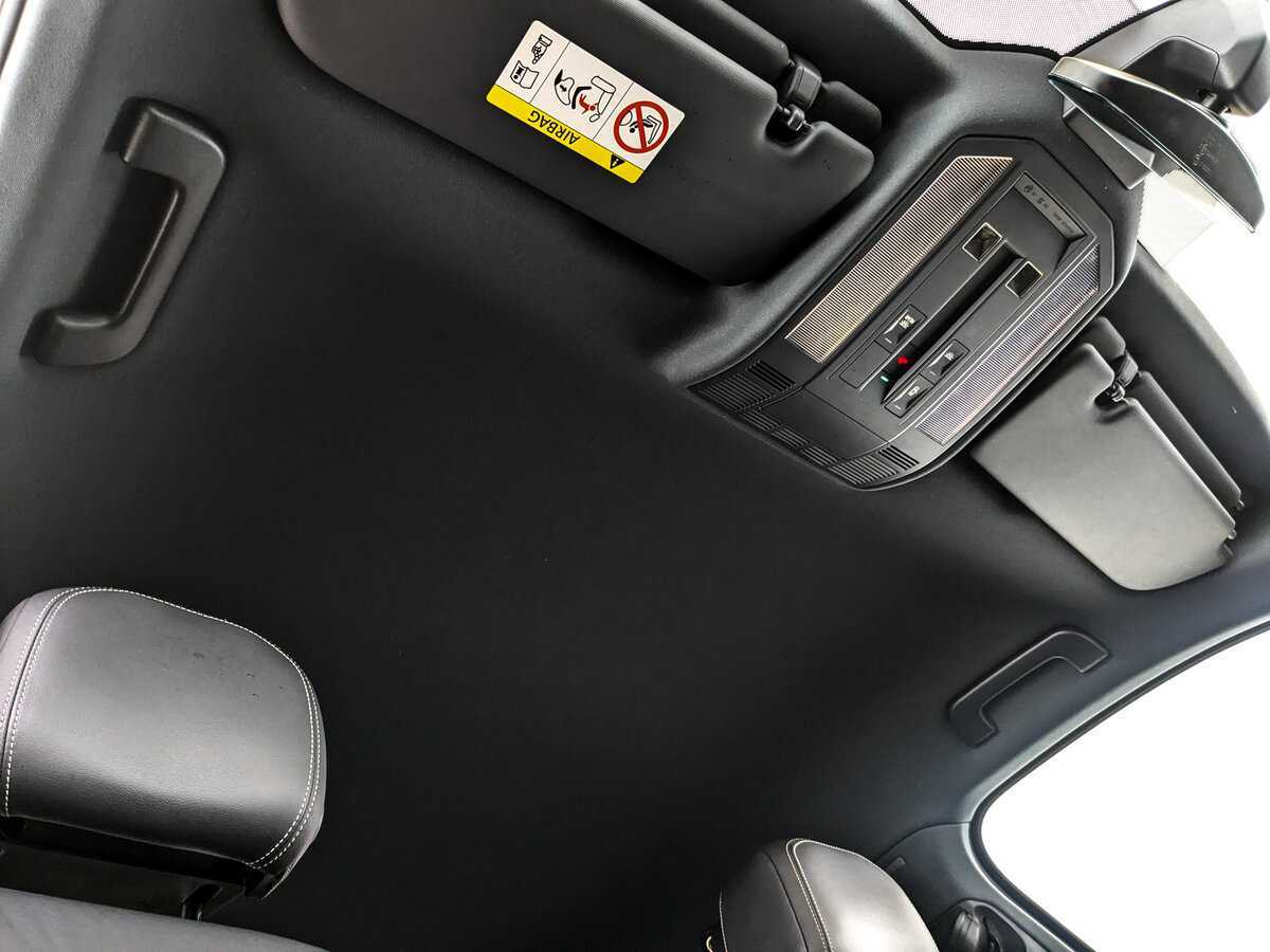 Volkswagen Touareg, 2019 Фото №20